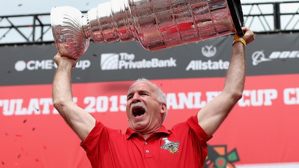 Joel Quenneville on juhli Stanley Cup -mestaruutta Chicago Blackhawksin luotsina jälleen viime kesänä.