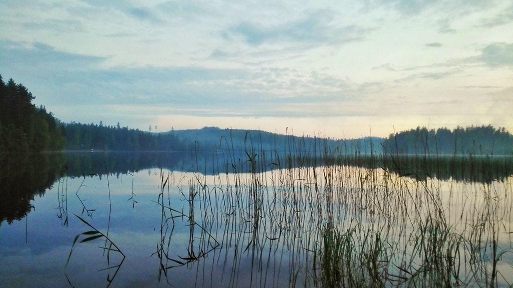 Pintavedet ovat olleet paikoin jopa poikkeuksellisen kylmiä.