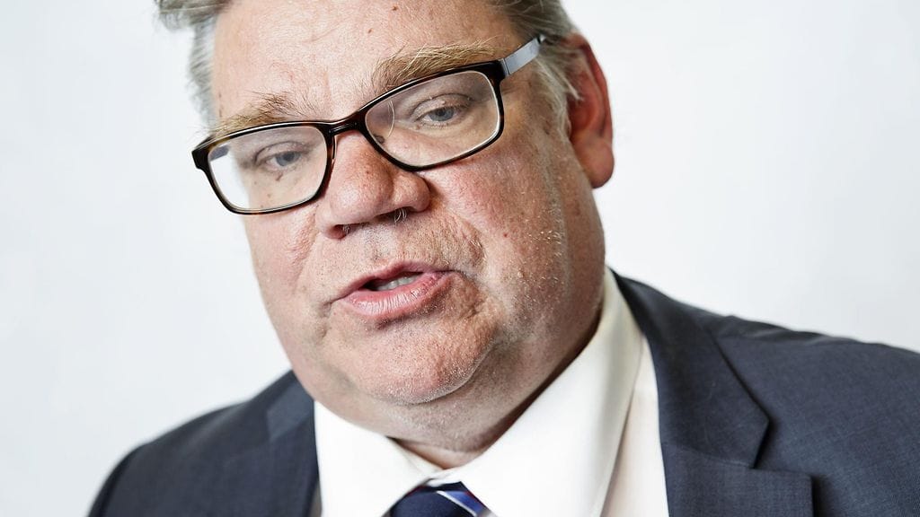 Soinin mukaan turvapaikanhakijoiden siirtelylle ympäri Eurooppaa ei ole mitään perusteita.