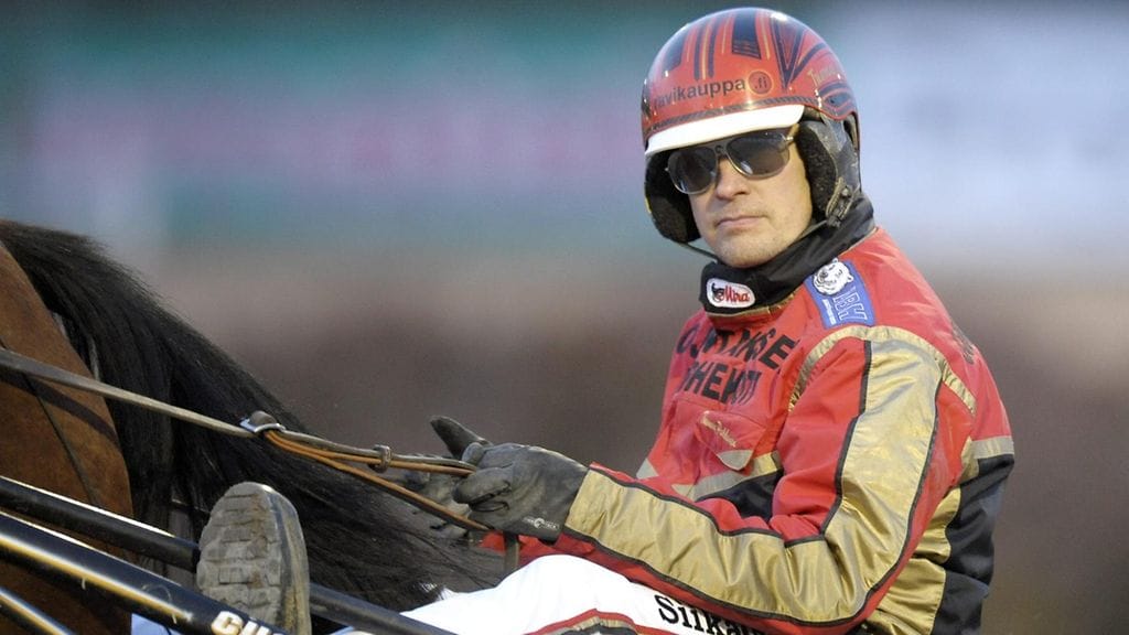 Tuomas Pakkanen ajaa molempia MTV Ravien varmaehdokkaita, Hissun Aarretta ja Dixie Exclusivea.