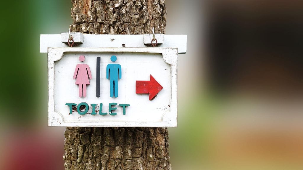 Miesraatimme mukaan seisoen virtsaaminen on nopeampaa.