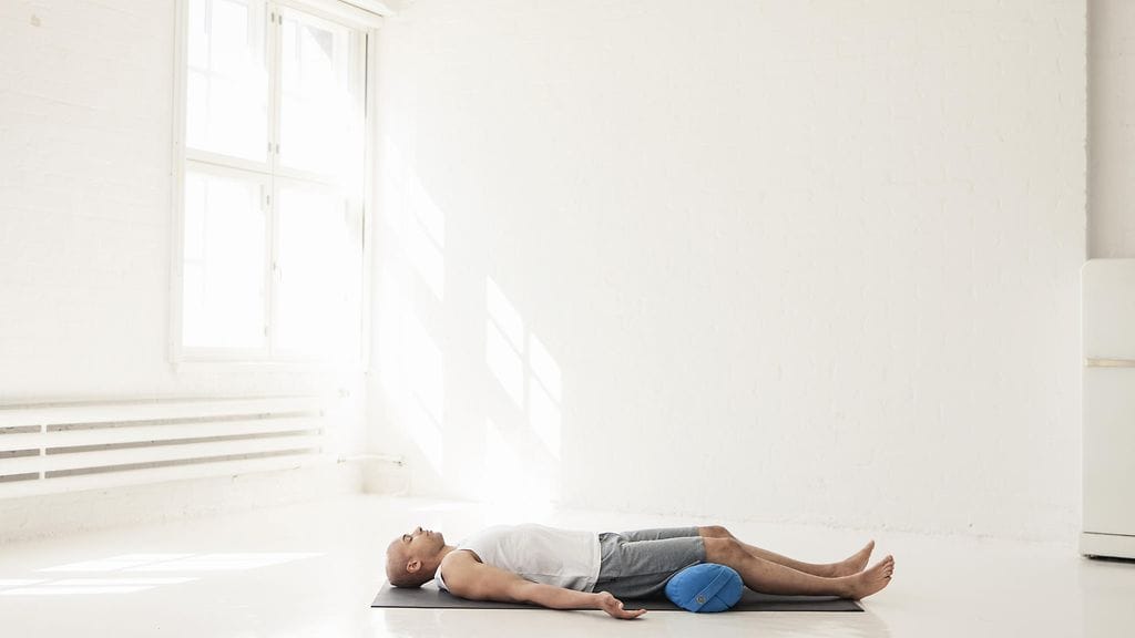 R - Savasana %28variaatio%29_86U6215 kopio