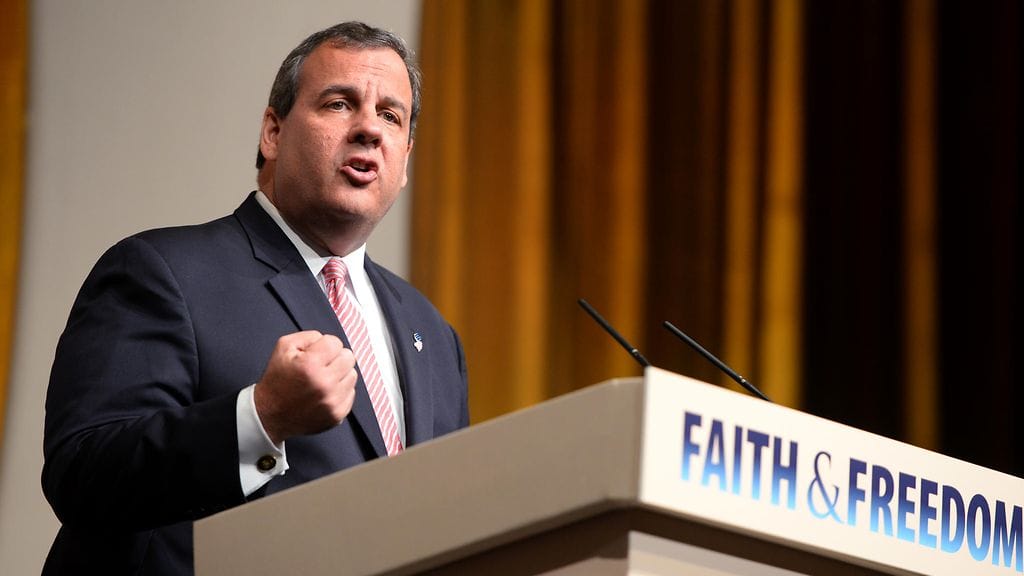 Omassa osavaltiossaan suosittua Christietä pidettiin aikaisemmin vakavasti otettavana ehdokkaana republikaanien presidenttiehdokkaaksi.