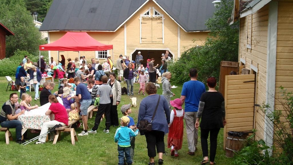 Kesäpäivän viettoa Kuokkalan museoraitilla.