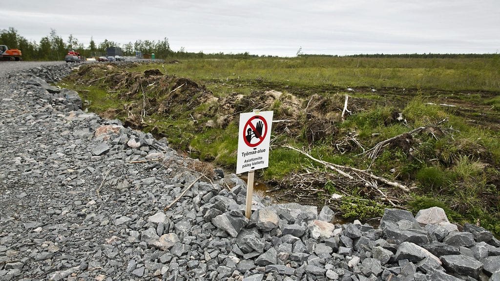 Arkistokuva: Ydinvoimala-alueen rakennustyömaa Hanhikivenniemellä Pyhäjoella kesäkuussa 2015.