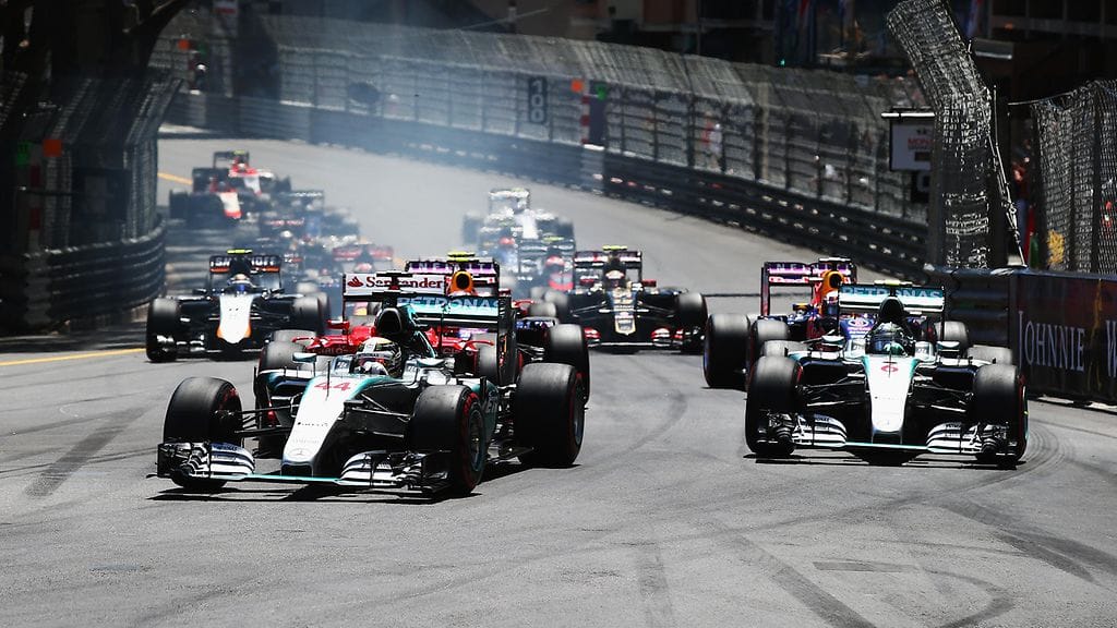 F1-autot käyvät jatkossakin V6-turbomoottoreilla.