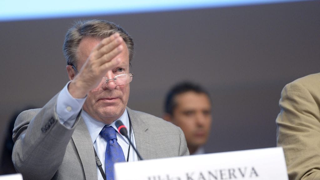 Ilkka Kanervan mukaan Etyj on jatkanut sovittelua, mutta tulokset ovat jääneet laihoiksi.