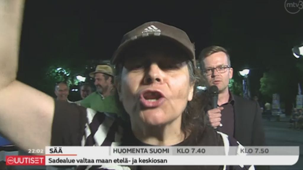 Tämänpäiväinen suora lähetys Ateenasta jäi varmasi MTV Uutisten toimittajan Janne Hopsun mieleen.