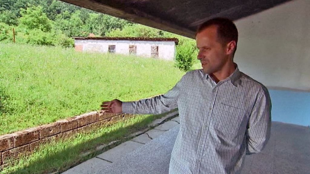 Nedzad Avdic  Petkocvicin koululla