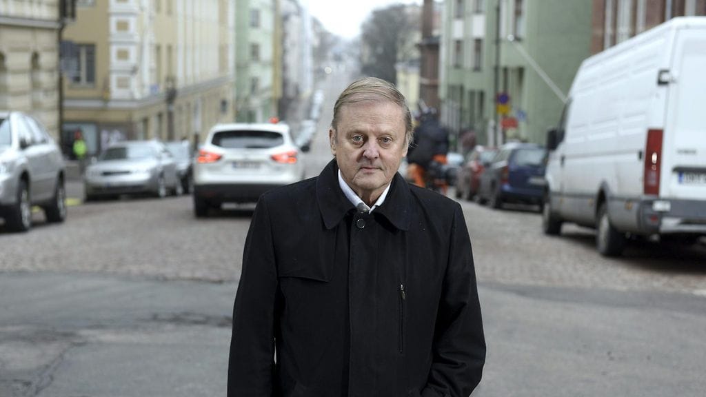 Uusikylän mielestä suorituskeskeisyys lisää oppilaiden ahdistusta.