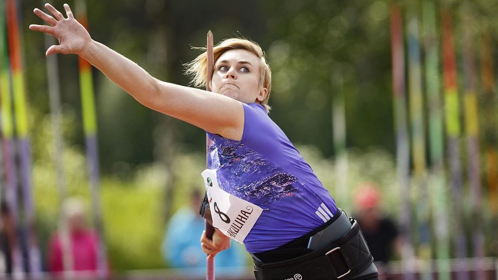 Sanni Utriainen kilpailee maailmanhuippuja vastaan Dohassa.