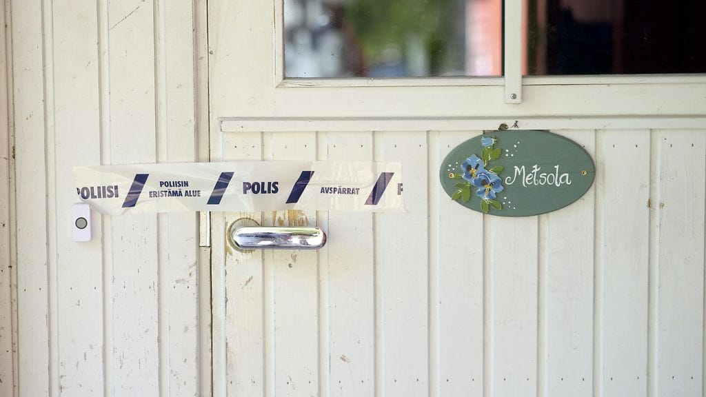 Perhekoti Metsolan työntekijä murhattiin heinäkuussa 2015 Muhoksella.