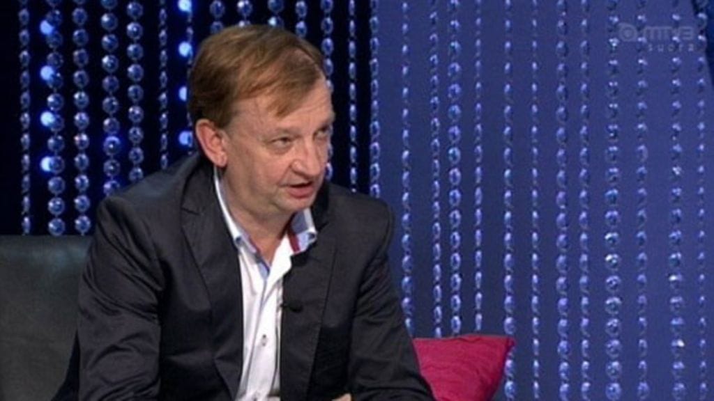 Korkojen kera – Hjallis Harkimo