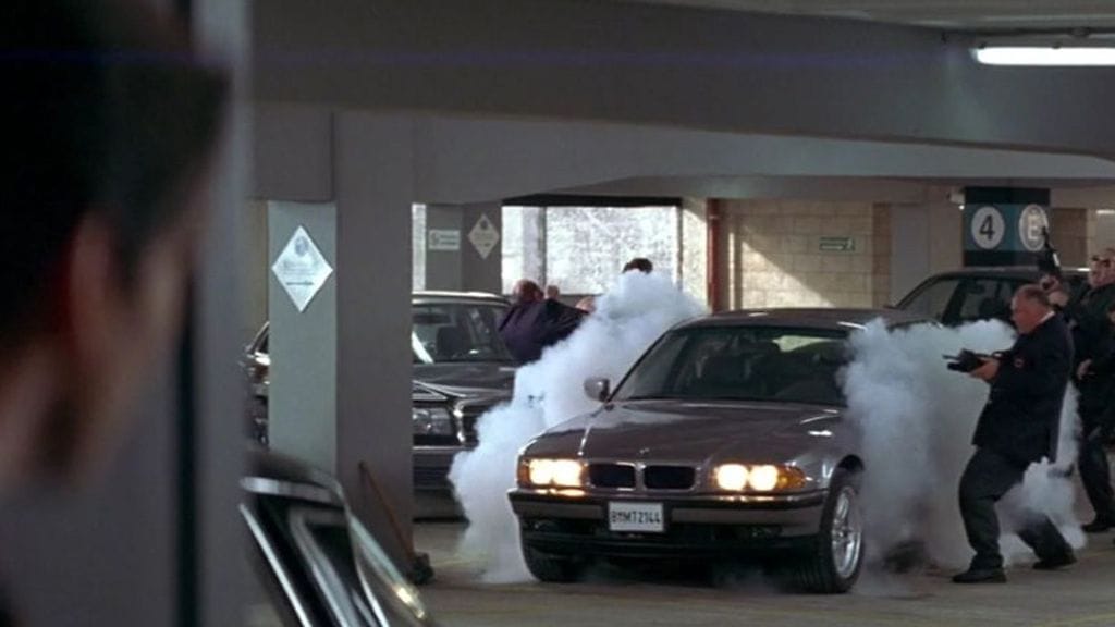 BMW-750iL,-tomorrow-never-dies