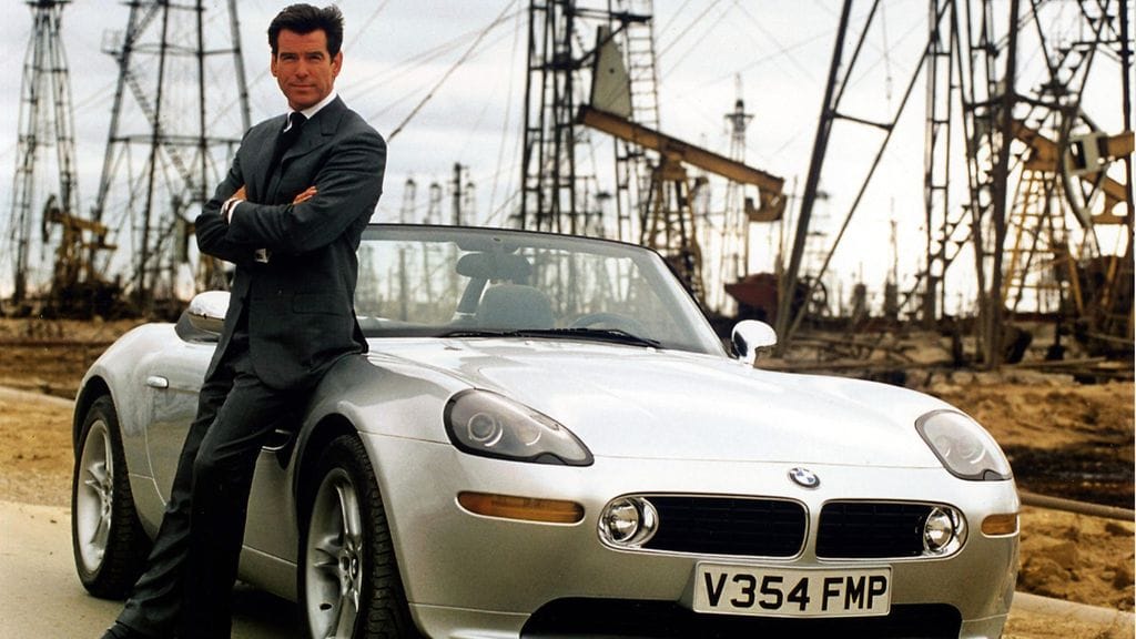 BMW-Z8,-the-world-is-not-enough