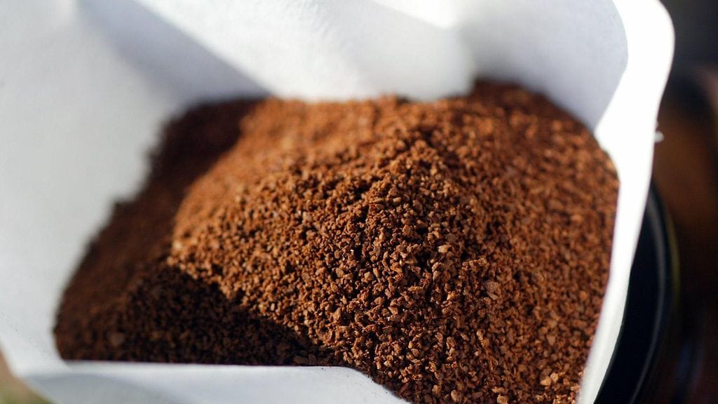 Kiillota suodatinpussilla esimerkiksi nahkakengät.