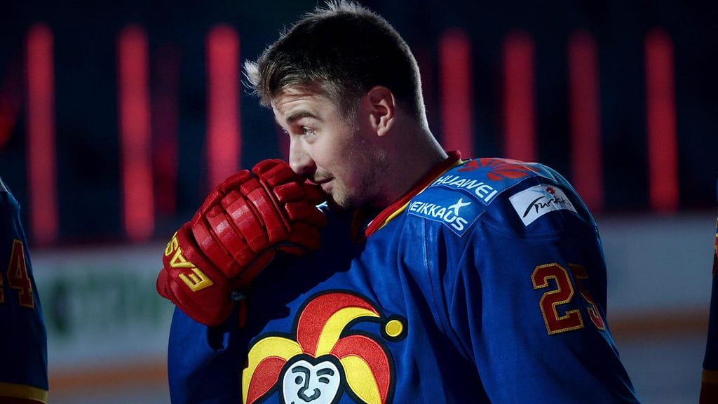 Pekka Jormakan jalka murtui perjantain TsSKA-ottelussa.