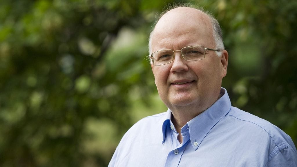 Professori Peter Lund.