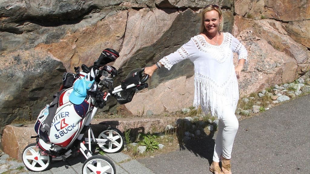 Sirpa Selänne Kummit Golf -tapahtumassa Hirsalassa 5.8.2015.