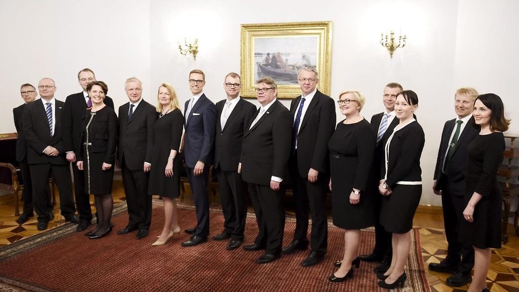 Keskustan pääministeri Juha Sipilän johtama uusi hallitus piti tiedotustilaisuuden valtioneuvoston juhlahuoneistossa Smolnassa 29. toukokuuta 2015 Helsingissä.