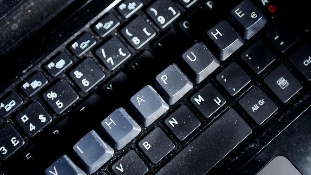 Keskiviikkoinen arviointitilaisuus oli vertaistarkastelu, jossa muut YK:n jäsenvaltiot esittävät tarkasteltavalle valtiolle kysymyksiä ja suosituksia maan ihmisoikeustilanteesta. Edellisen kerran Suomi oli tällaisessa arvioinnissa vuonna 2012.