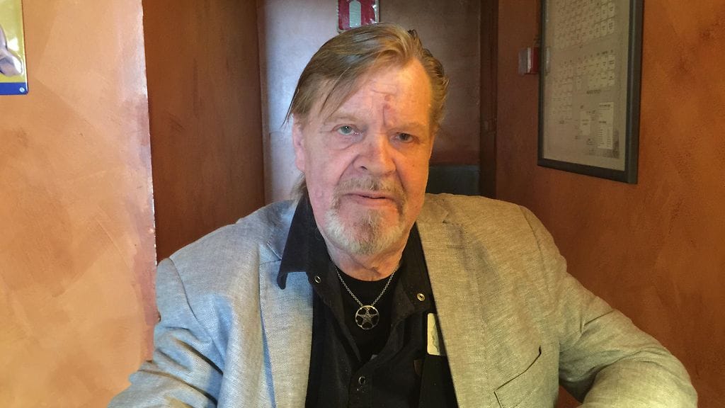 - Rakas ja hieno ystävä on poistunut, nyt on surutyön aika, sanoo Vesa-Matti Loiri.