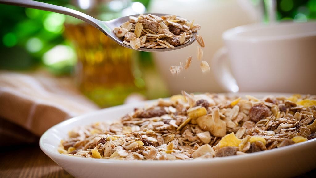 Kotitekoisen myslin valmistus on helppoa, sillä et tarvitse tarkkoja mittoja.