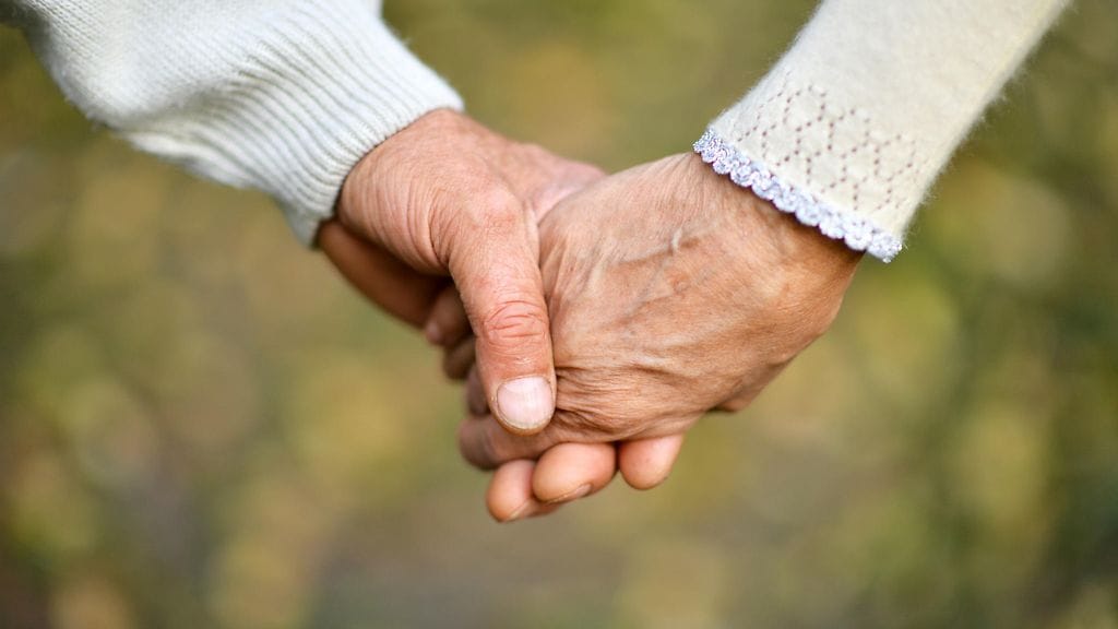 Pitkä parisuhde herättää ihastusta, myös sosiaalisessa mediassa.