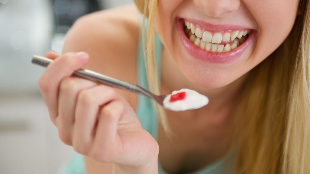 Kuinka vanhana lapsen pitäisi saada päättää syömisistään?