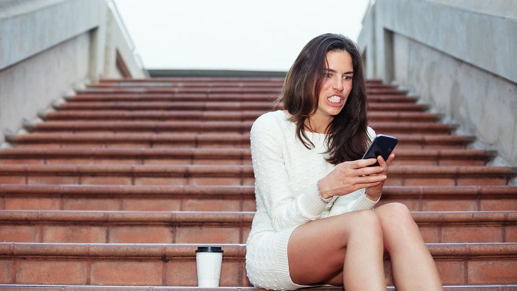 Tinder-treffit voivat olla hermoja raastava kokemus.