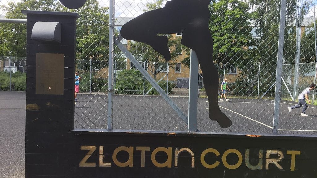 Rosengård on jalkapalloilija Zlatan Ibrahimovicin kotipaikka.