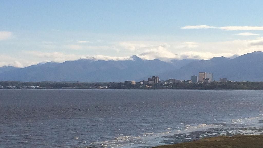 USA testasi Thaad-järjestelmää Alaskassa. Kuvituskuva Alaskan suurimmasta kaupungista Anchoragesta.