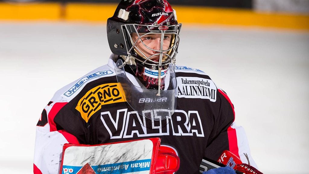 Veini Vehviläinen palasi SM-liigajäille.