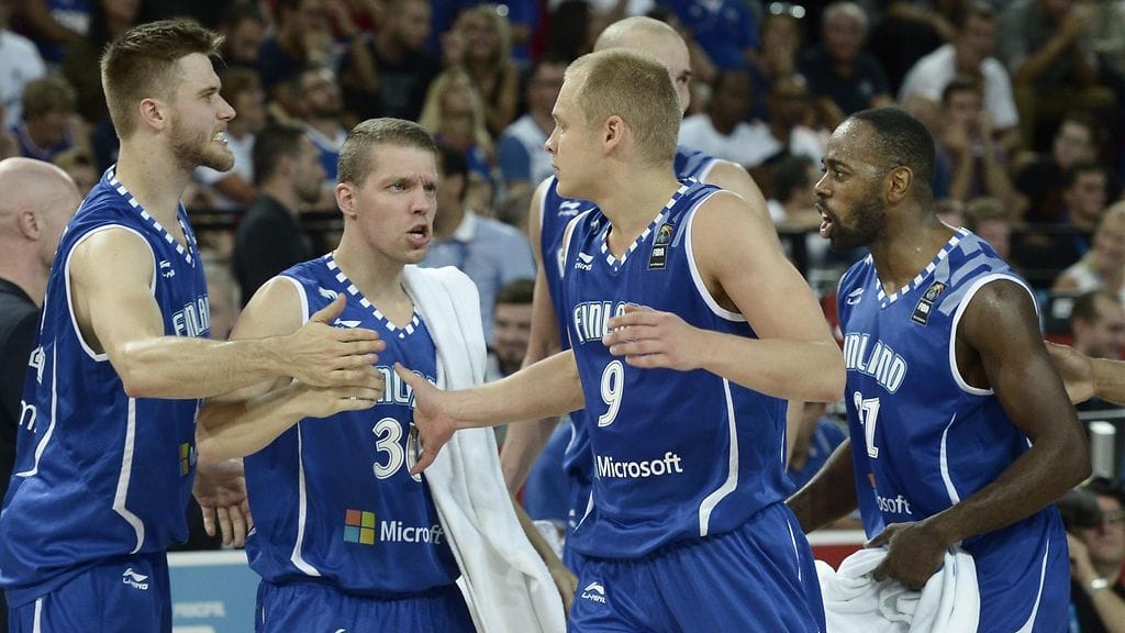 Suomi hakee superyllätystä Serbiasta.