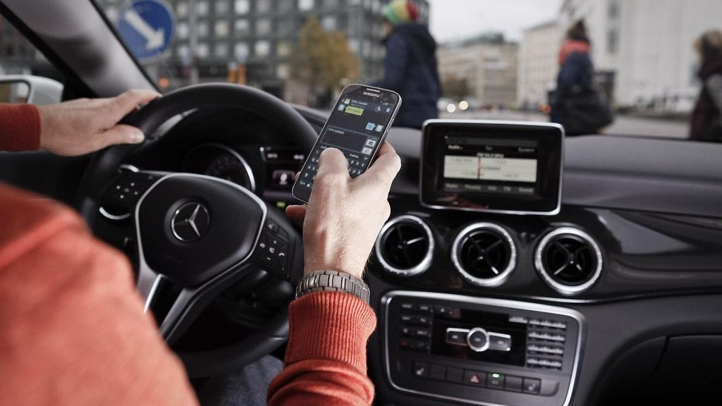 Ihmisaivot pystyvät tietoisesti keskittymään vain yhteen asiaan kerrallaan.