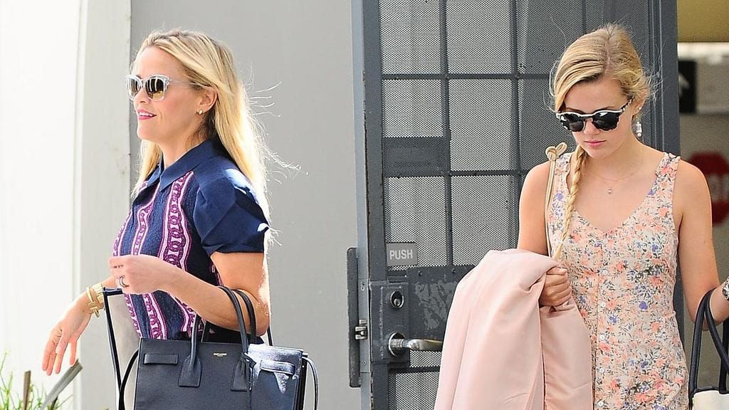 Äiti ja tytär, mutta kumpi on kumpi?