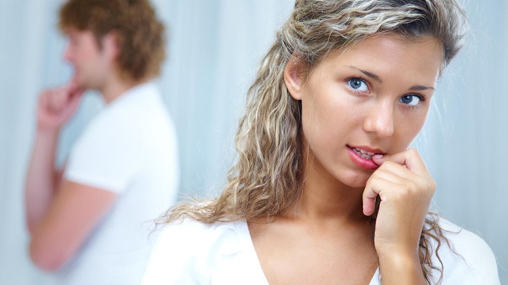 Passiivis-aggressiivisen käytöksen syynä voi olla kokemus siitä, että henkilö kokee omat vaikutusmahdollisuudet elämässään vähäisiksi.