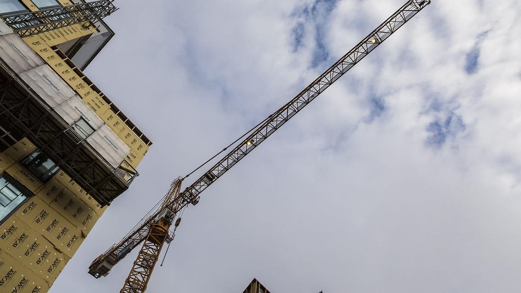 Ensi vuonna rakentaminen on ryhmän raportin mukaan selvässä kasvussa Suomessa.