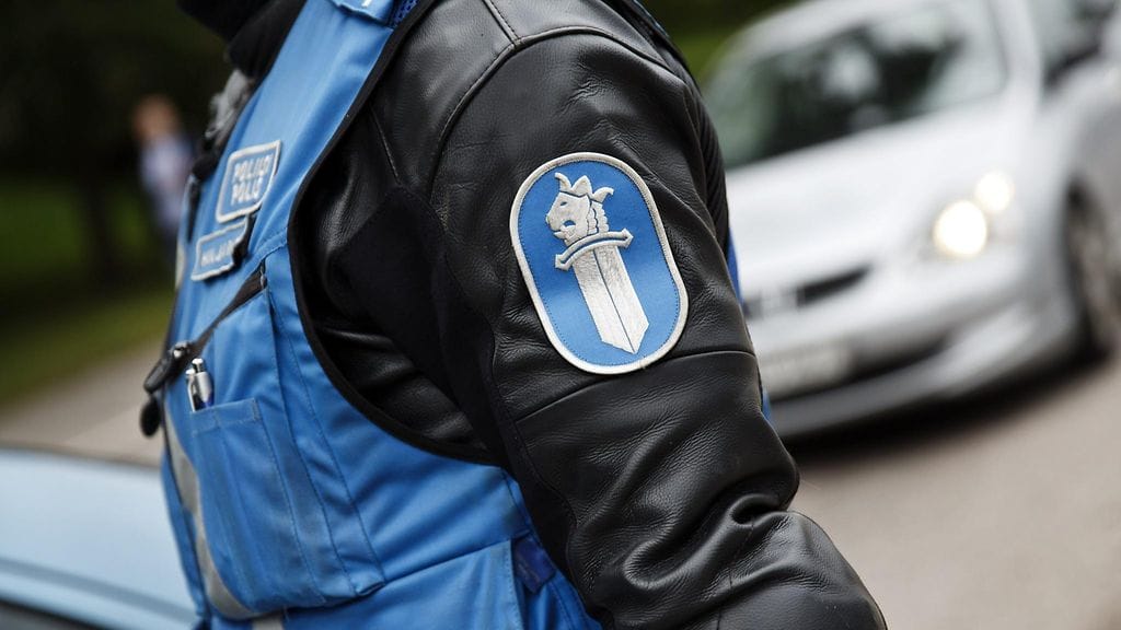 Kuolleet olivat moottoripyörän kuljettaja ja matkustaja. Kuvituskuva.