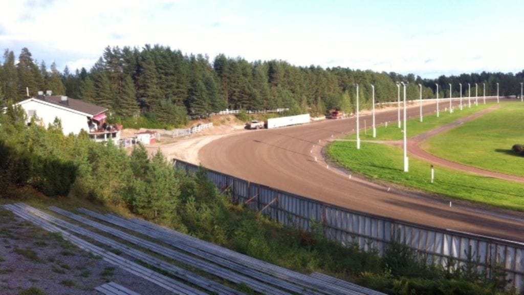 Teivon raviradalla järjestetään tänä vuonna 43:t ravit. Uuden linjauksen mukaan sen päätarkoitus onkin kilpailukäyttö, ja se näkyy jatkossa myös radanhoidossa.