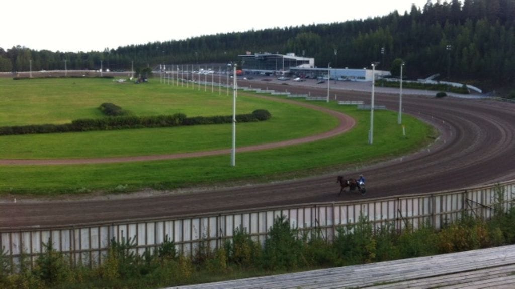 Teivon raviradalla ravataan tänään Toto5-kierros.
