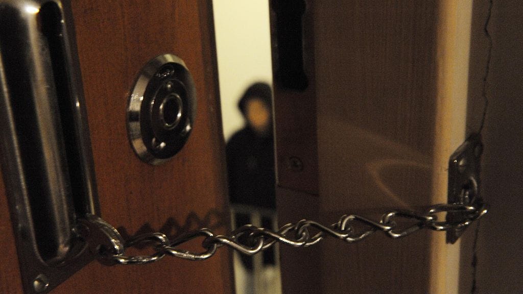 Lähestymiskielto saa vainoajan usein lopettamaan toimintansa.