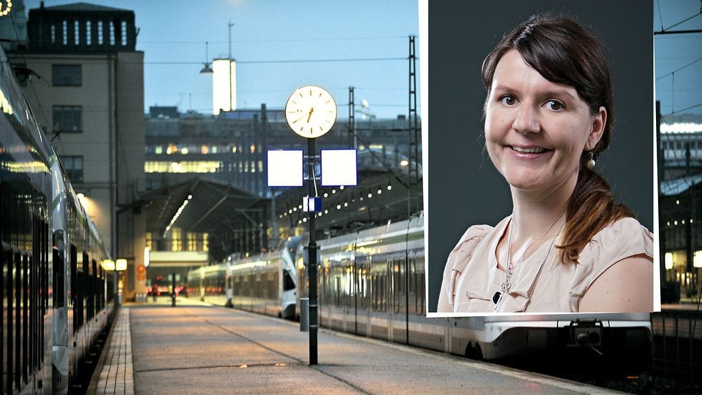 Linda Pukka seuraa mielenosoitusta Helsingissä.