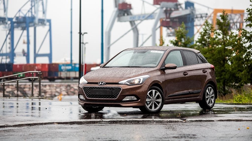 Hyundai i20:n hinta laskisi reilulla 2 300 eurolla.