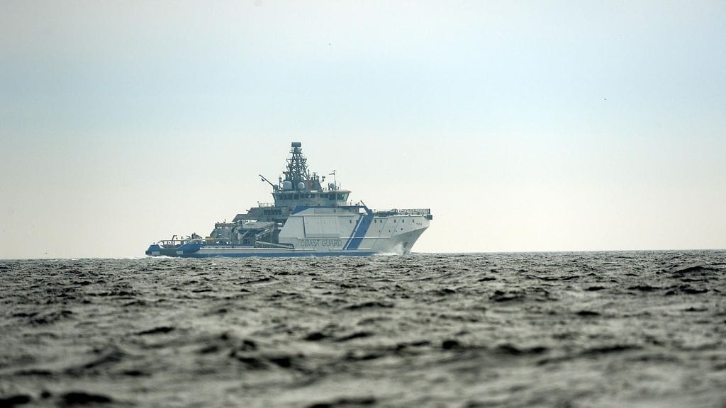 Merivartiosto on tutkinut uponneen purjeveneen robottikameralla. Kuvassa rajavartiolaitoksen vartioalus Turva Suomenlahdella viime huhtikuussa.