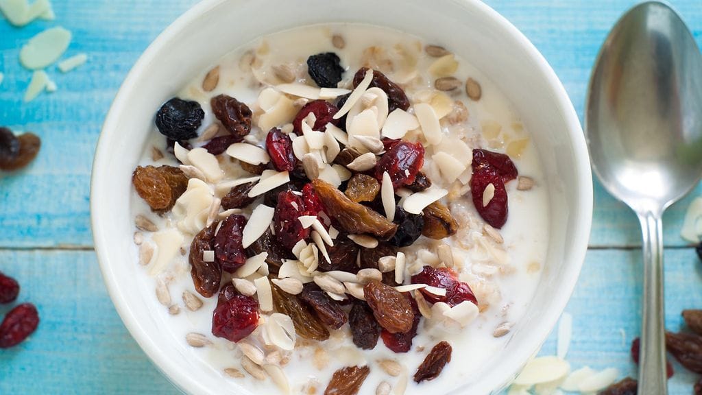 Suomalaisilla olisi varaa lisätä ruokavalioonsa siemeniä ja pähkinöitä ravitsemussuosituksen puitteissa.