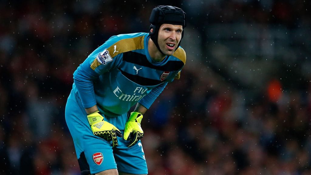 Petr Cech joutuu sivuun.