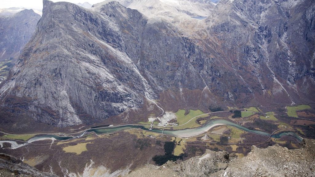 Mannen-vuori Norjassa kuvattuna 25. lokakuuta 2015. Kuvituskuva.