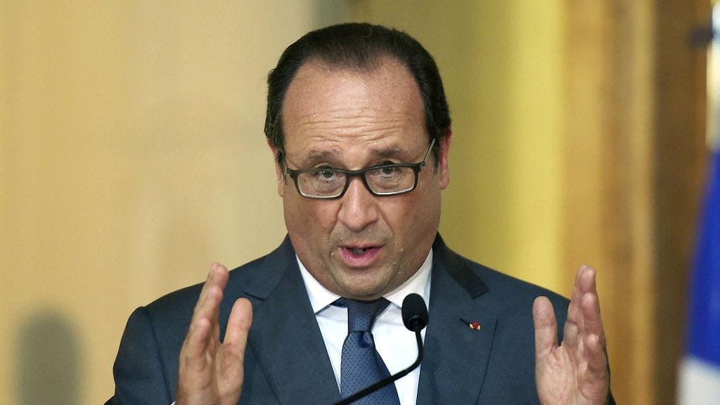 Hollande piti tänään Pariisissa puheen, jossa hän linjasi kantojaan Ranskaa kuohuttaneeseen keskusteluun islamin ja valtion suhteesta.
