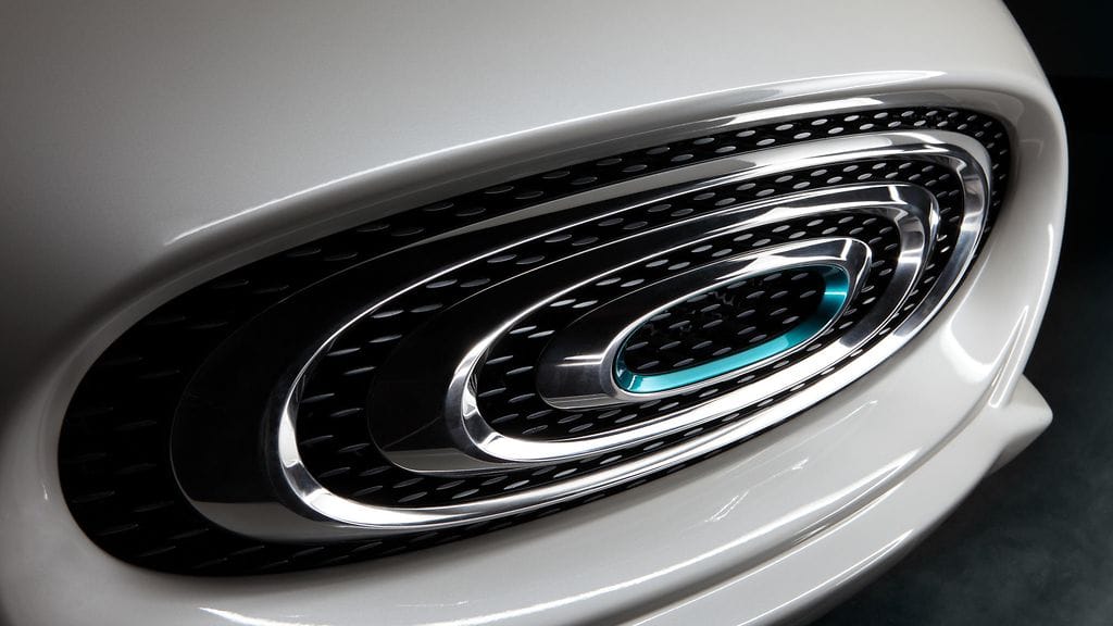 Thunder Power Sedan - grilli kuin Star Trekissä.